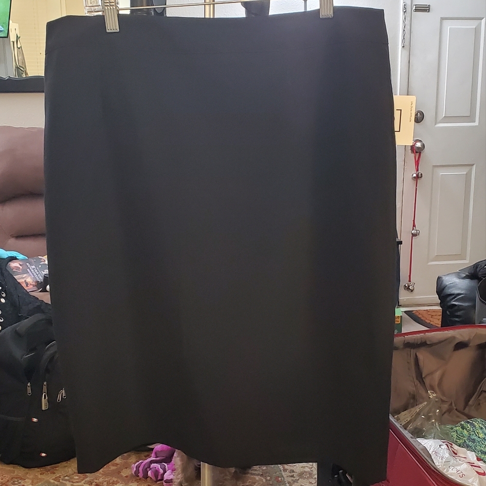 Black Pencil Skirt - 16